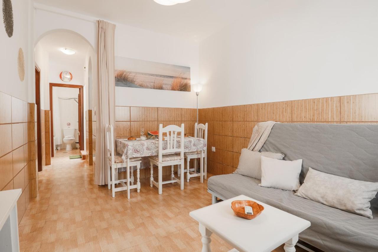 C2 - Seaside Pedregalejo 3 Bedrooms Apartment مالقة المظهر الخارجي الصورة